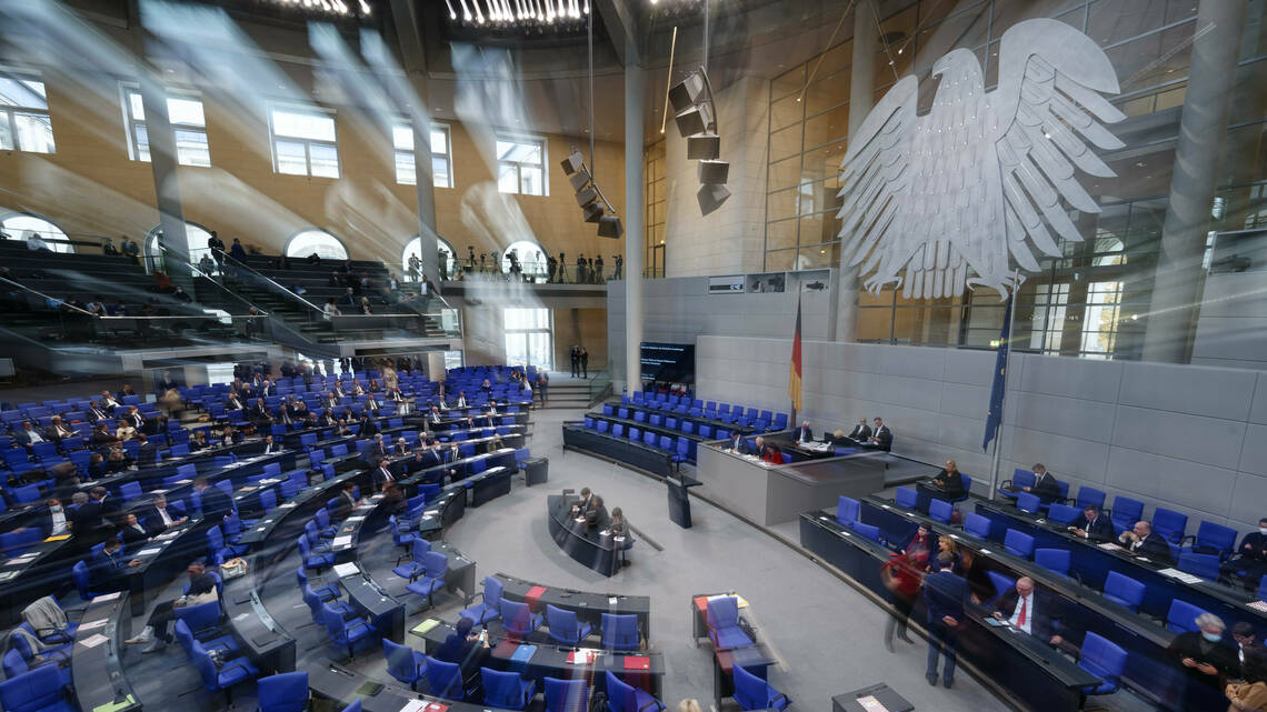 Bundestag-DE_12-2021_Foto_Henning-Schacht